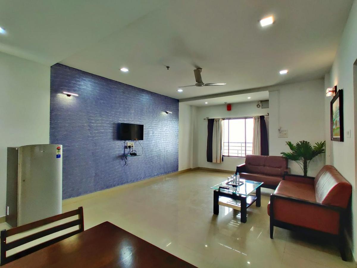 Golden Chariot Hotel Daman Buitenkant foto