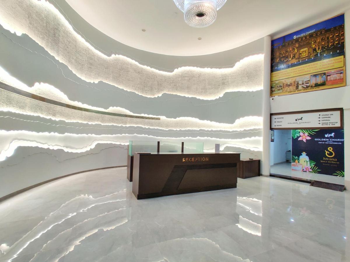 Golden Chariot Hotel Daman Buitenkant foto